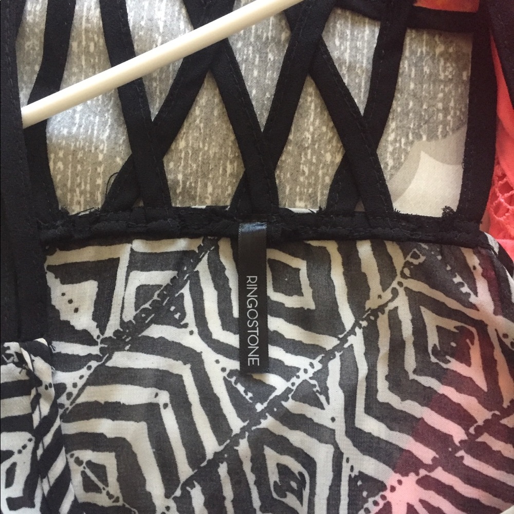 Aztec top - Picture 3 of 5